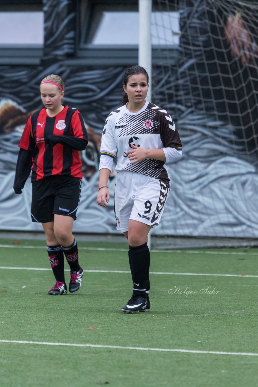 Bild 212 - B-Juniorinnen FC St.Pauli . Braedstrup IF : Ergebnis: 4:1